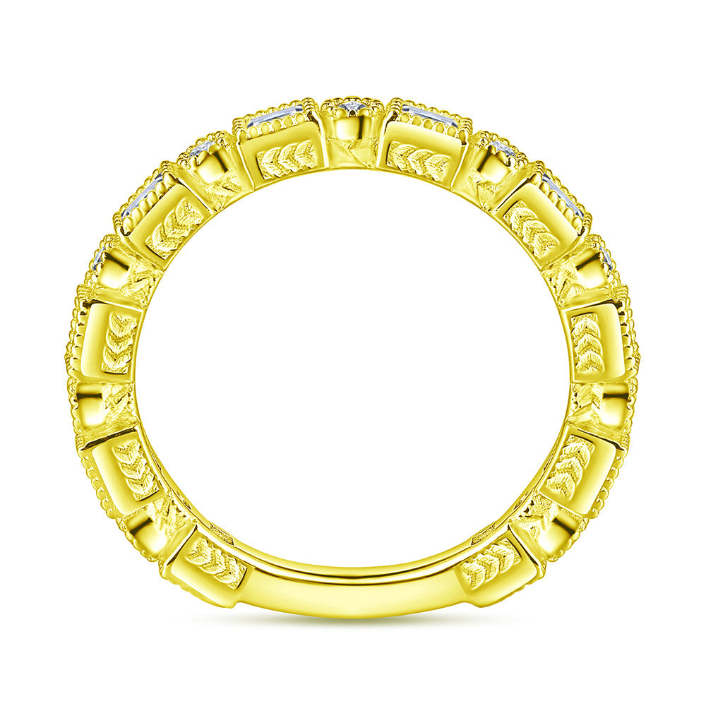 Damen Ring mit funkelnden Zirkonia-Steinen und feiner Detailverarbeitung Shop Nory
