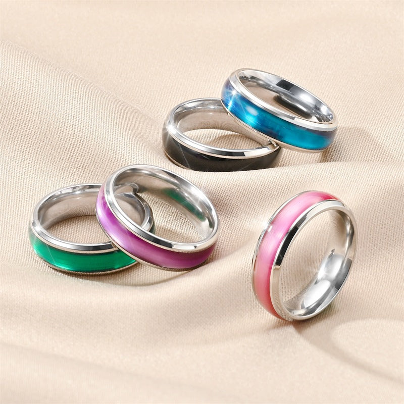 Herren Ring mit elegantem, schimmerndem Design und raffinierter Oberfläche Shop Nory