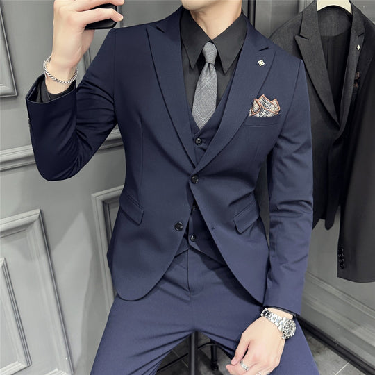 Herren Slim-Fit Businessanzug mit Weste, schmalem Revers und feiner Struktur Shop Nory