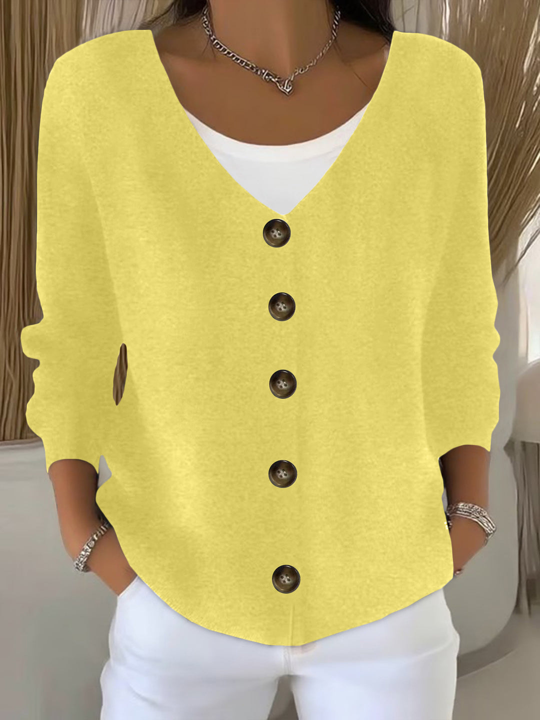 Damen Lockerer V-Ausschnitt Feinstrick-Cardigan mit Holzknopfleiste Shop Nory