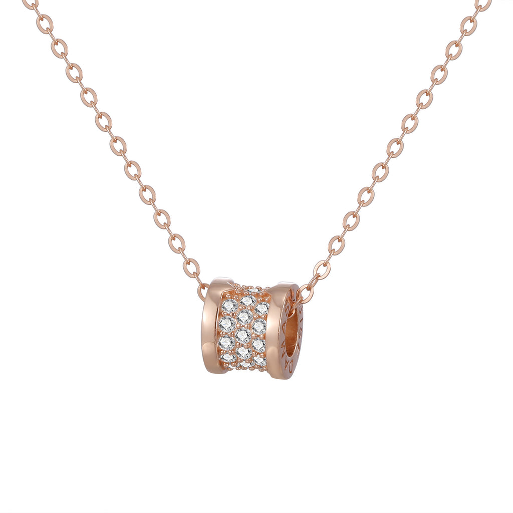 Damen Halskette mit funkelndem Anhänger und eleganten Zirkonia-Verzierungen Shop Nory