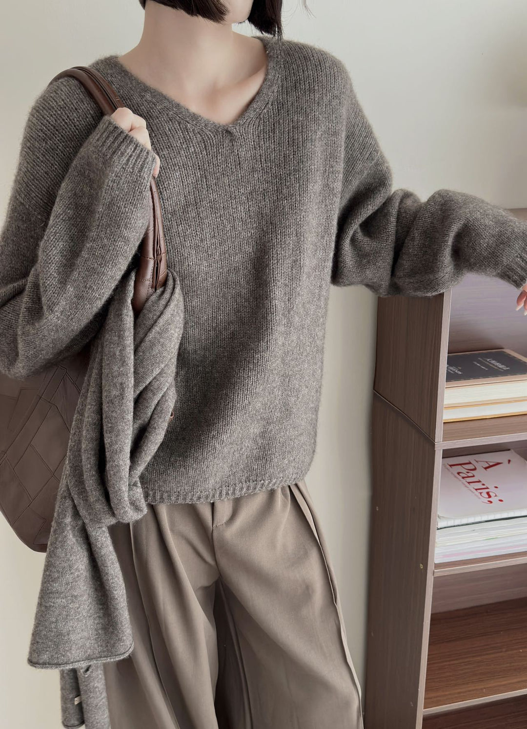 Femme Luxuriöser V-Ausschnitt Pullover