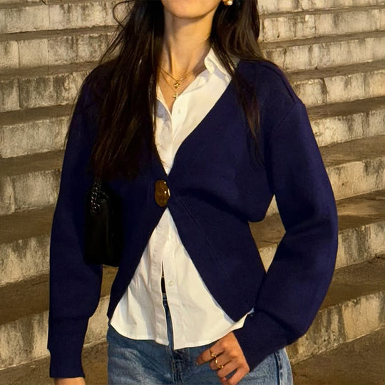 Damen nan taillierter Kurzcardigan mit tiefem V-Ausschnitt und dekorativem Zierknopf Shop Nory
