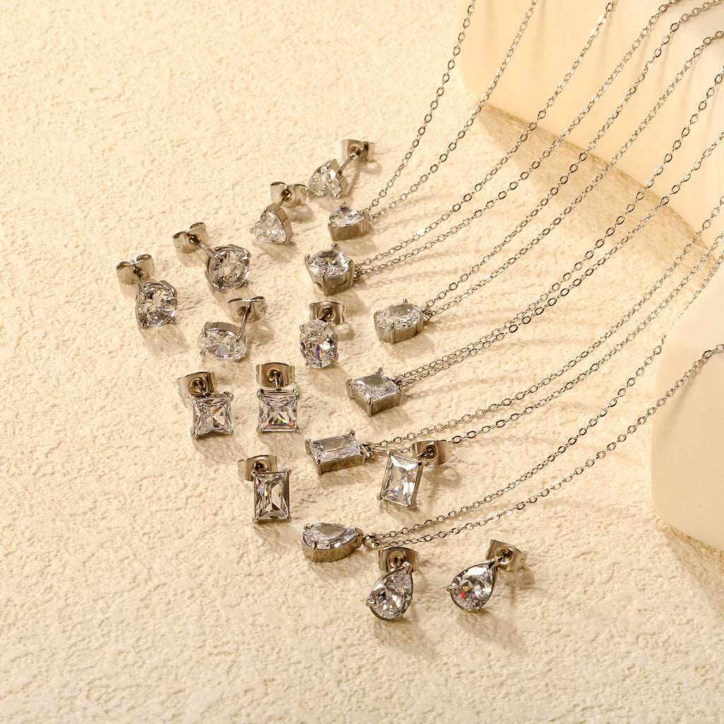 Damen Schmuckset mit elegantem Kristallanhänger und funkelnden Ohrsteckern Shop Nory