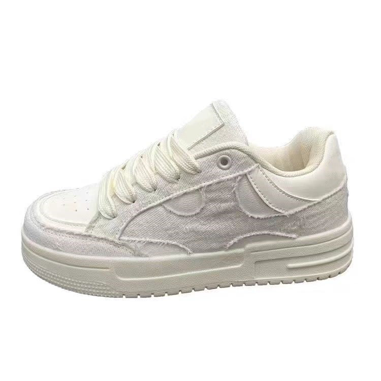 Damen Sneakers mit texturiertem Obermaterial und dämpfender Sohle