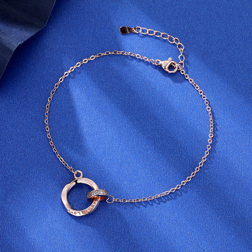 Zartes Zirkonia-Armband mit Verstellbarem Verschluss und Funkelnden Rundsteinen