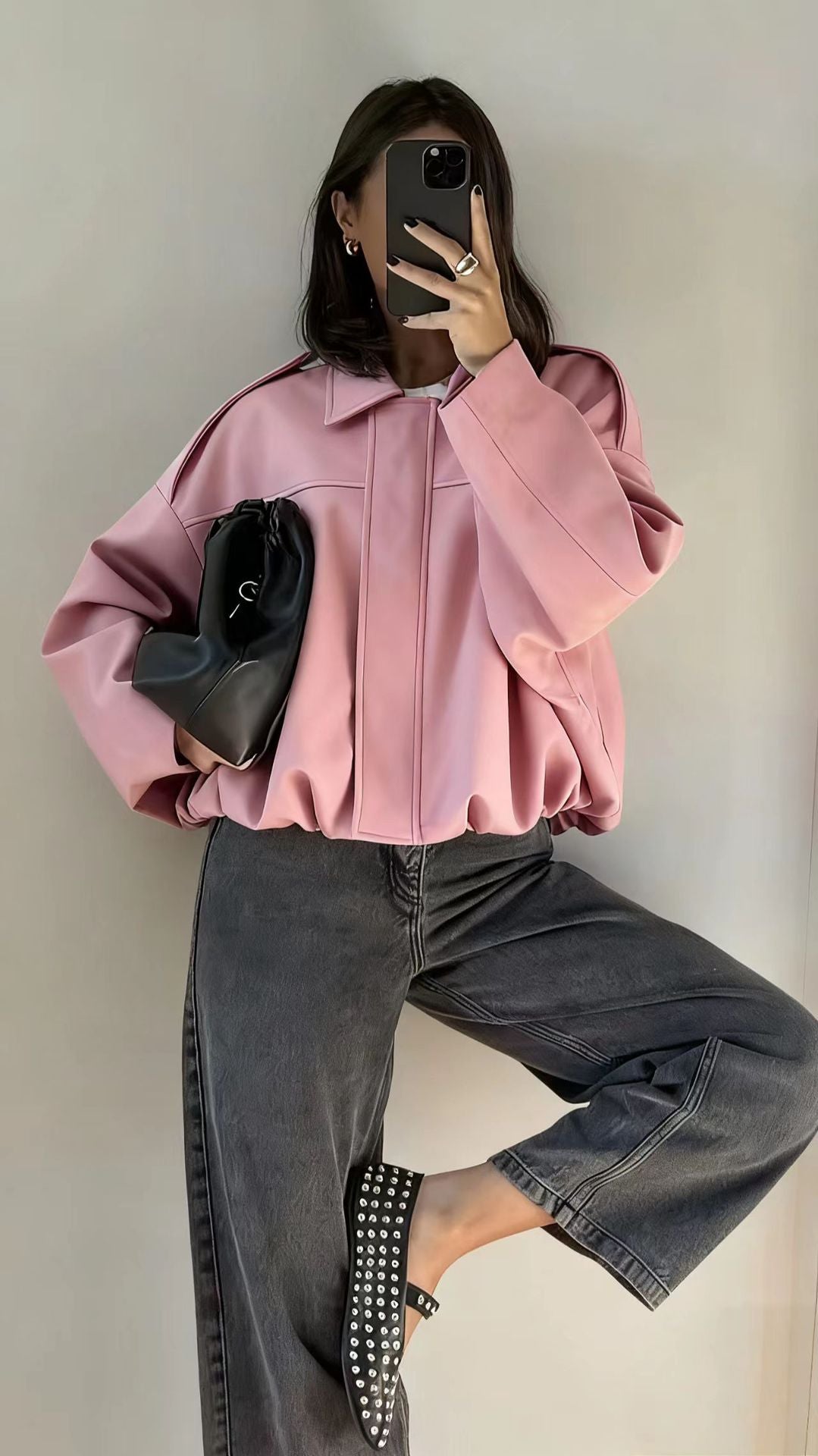 Damen Kurzjacke im Oversize‑Schnitt mit Ballon Saum und Schulterklappen Shop Nory