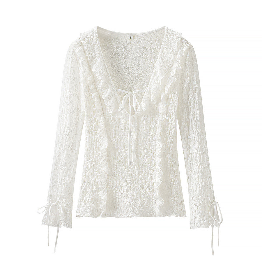 Damen Figurbetonte Spitzenbluse mit Rüschen‑V‑Ausschnitt und Bindebanddetail Shop Nory