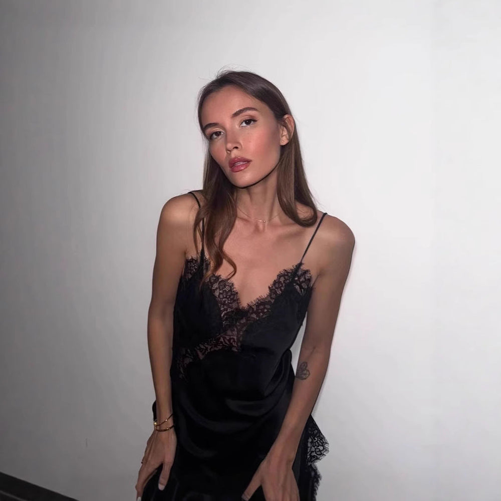 Damen Spitzenverziertes Seidenslipkleid