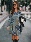 Damen Boho-Minikleid mit langen Ärmeln und buntem Muster