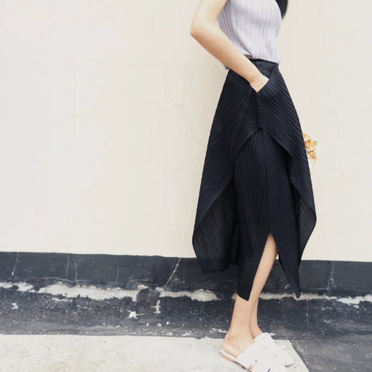Damen Plissierter Midi-Rock mit asymmetrischem Saum Shop Nory