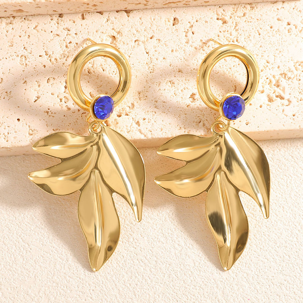 Damen Ohrringe mit kunstvollem Blattdesign Shop Nory