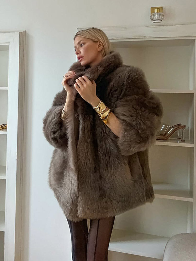 Damen Kurzmantel aus luxuriösem Teddy-Kunstpelz mit Ballonärmeln und Schalkragen Shop Nory
