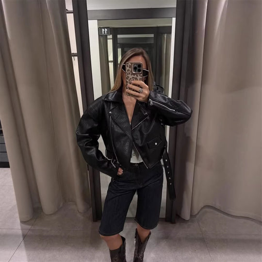 Damen Kurze strukturierte Bikerjacke aus Lederimitat Shop Nory