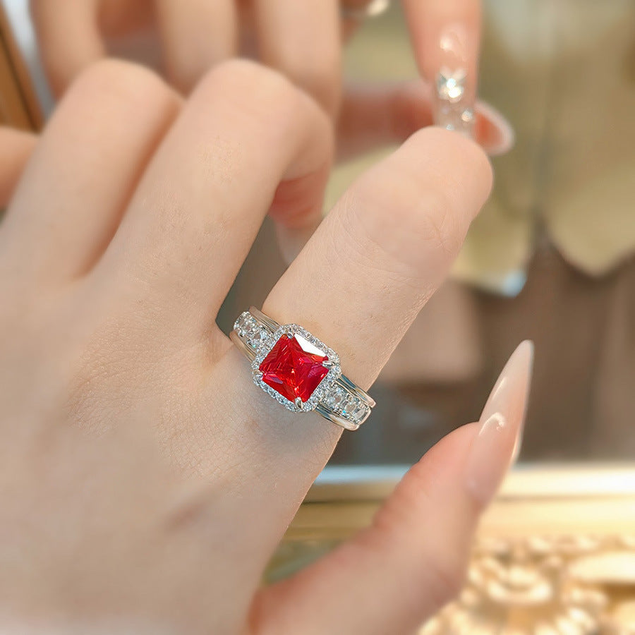 Damen eleganter Verlobungsring mit rotem Stein und Zirkonia Shop Nory