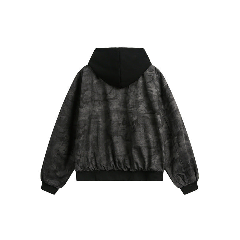Herren Kurz geschnittener Oversize-Bomber im Layer-Look mit integrierter Kapuze und Camouflage-Jacquard Shop Nory