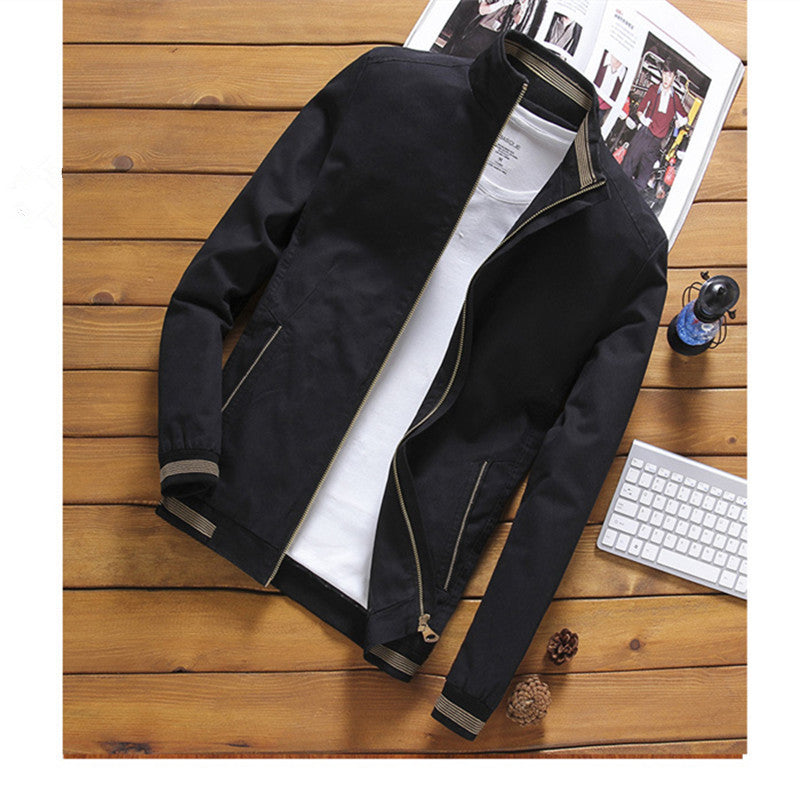Herren leichter Baumwoll-Bomber mit Stehkragen, gerippten Bündchen und seitlichen Eingrifftaschen Shop Nory