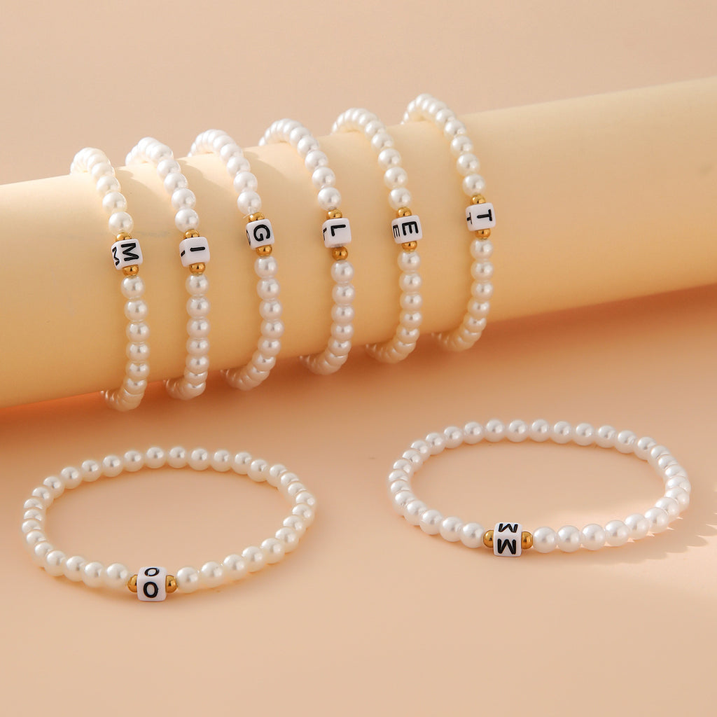 Damen Elegantes Perlenarmband mit personalisierbarem Buchstaben Shop Nory