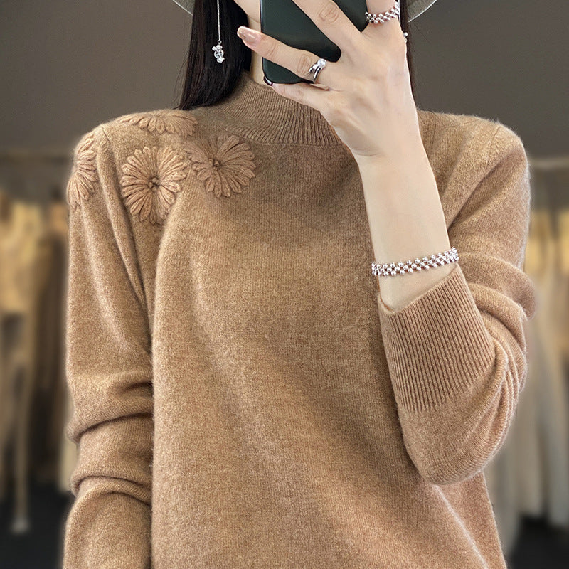 Damen Weicher Feinstrickpullover mit kurzem Stehkragen, 3D‑Blütenapplikation und gerippten Bündchen Shop Nory