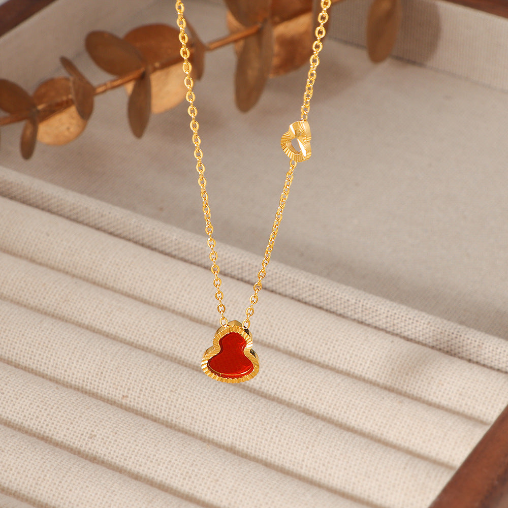 Damen Halskette mit herzförmigem Anhänger und feiner Gliederkette Shop Nory
