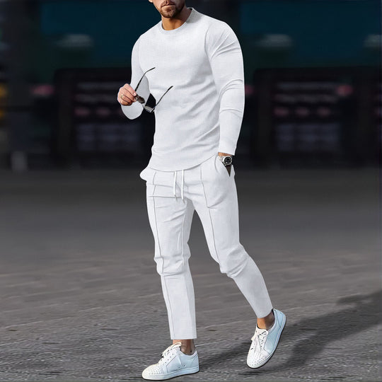 Herren nan modernes Lounge-Set aus feinem Stretchjersey mit Rundhals-Longsleeve und tapered Cargo-Jogger Shop Nory