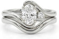 Damen Verlobungsring mit elegant geschwungenem Design und funkelnden Zirkonia Shop Nory