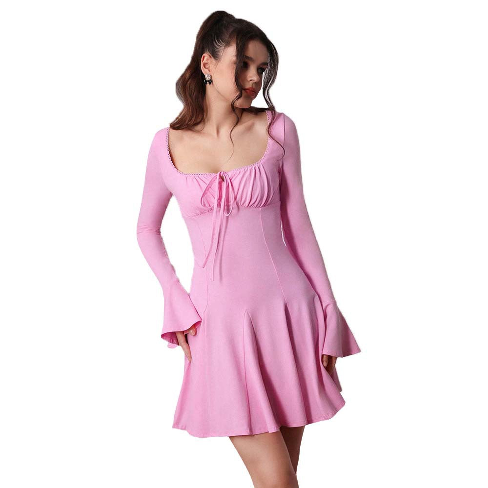 Damen gerafftes Skater-Minikleid mit Bustier-Tie, taillierter Schnitt und ausgestellten Glockenärmeln Shop Nory
