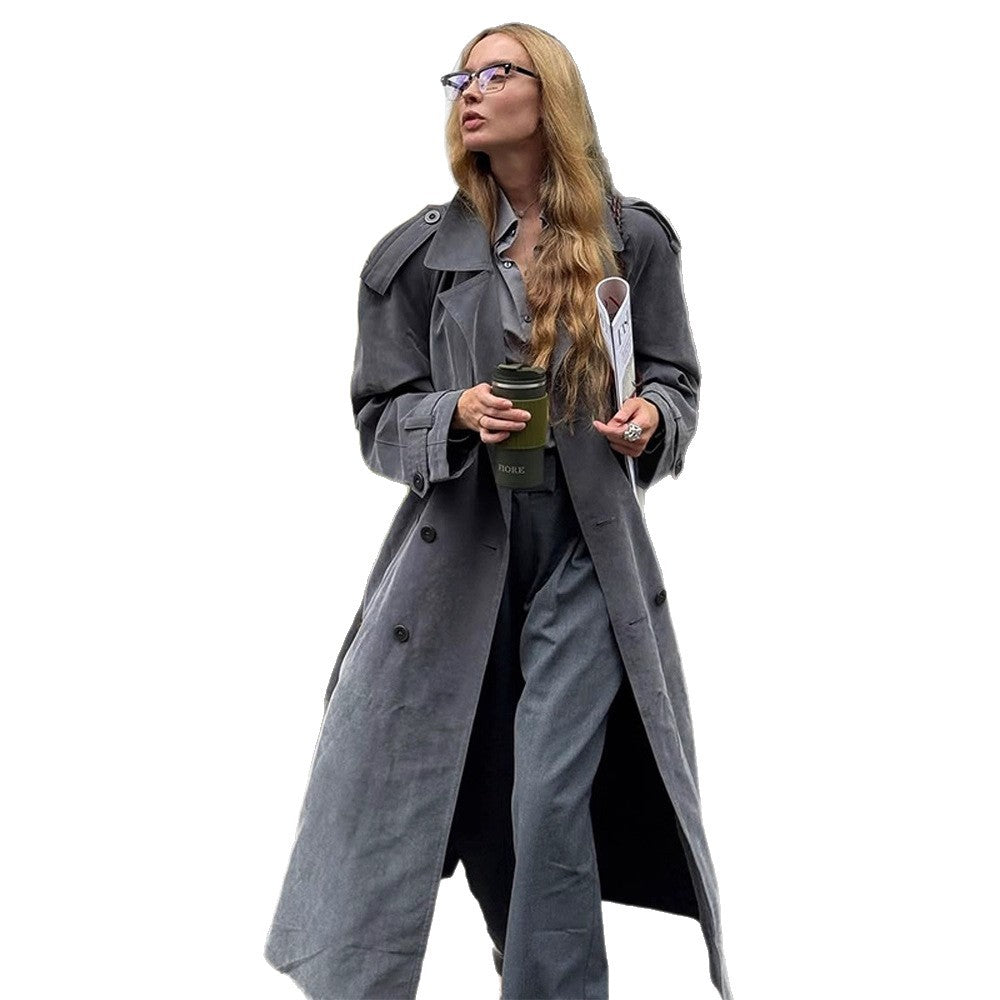 Damen Maxilanger Oversize-Trenchcoat aus softem Velours mit Schulterpatten und doppelreihiger Knopfleiste Shop Nory