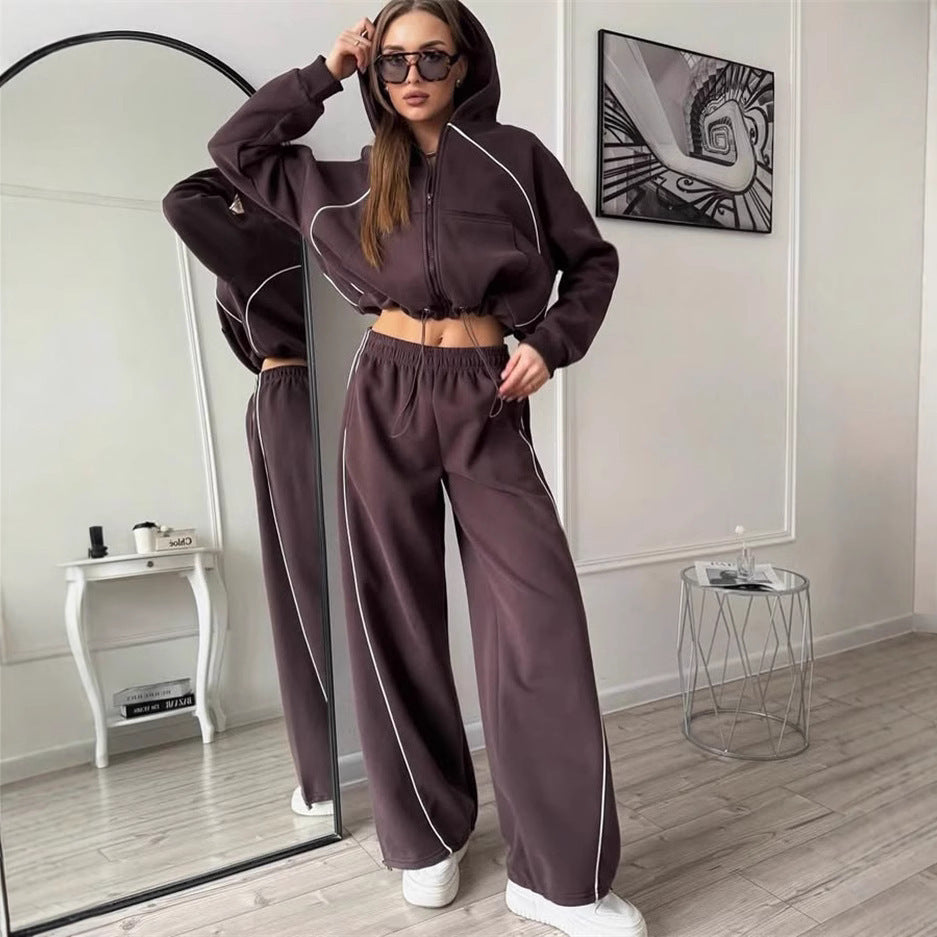 Damen kurzes Kapuzen-Sweatset mit Frontreißverschluss, kontrastierender Paspel und elastischer Highwaist-Jogger Shop Nory