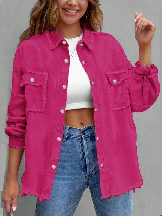 Damen Oversize-Denim-Utility-Hemdjacke mit ausgefransten Kanten und Pattentaschen Shop Nory