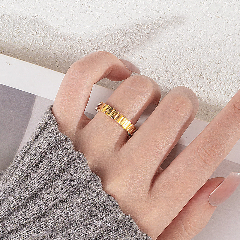 Damen Ring mit markantem und strukturiertem Design Shop Nory