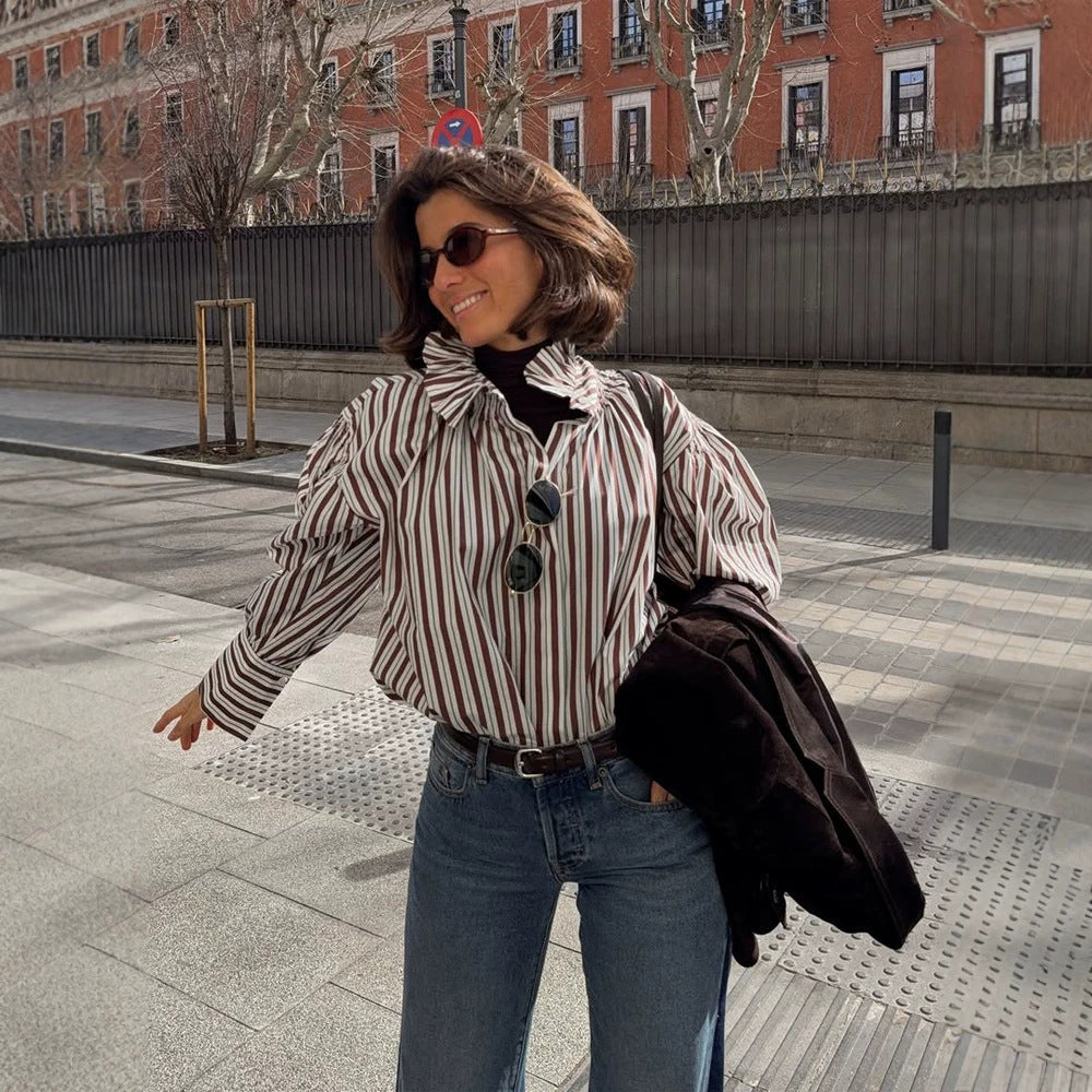 Damen Gestreifte Oversized-Bluse mit Rüschkragen & voluminösen Puffärmeln Shop Nory