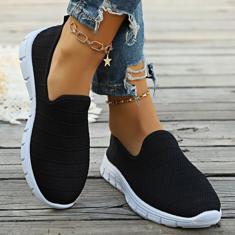 Damen Slip-On Sneakers mit atmungsaktiver Oberflächenstruktur und rutschfester Sohle