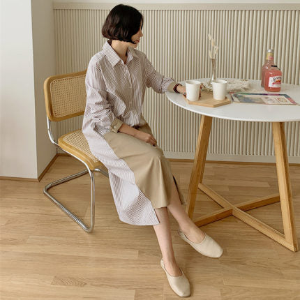 Damen Zweiteilig wirkendes Hemdkleid im Lagenlook mit Streifenpassé, kontrastiertem Rockteil und seitlichem Schlitz Shop Nory