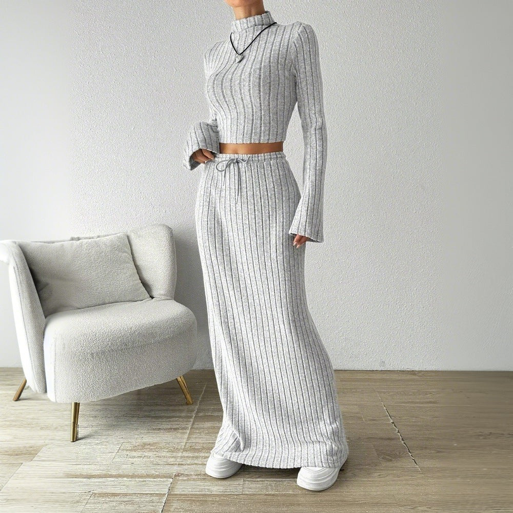 Damen gerippter Lounge-Zweiteiler mit Stehkragen-Crop und hochgeschnittenem Maxirock Shop Nory