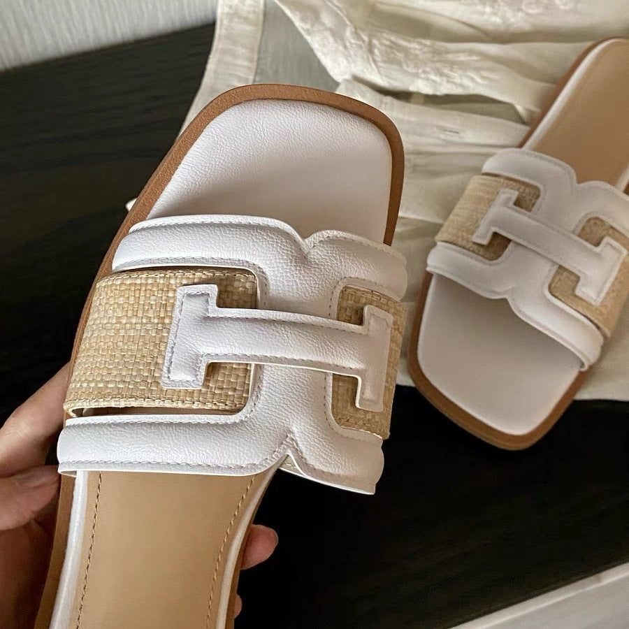 Damen modische Slipper mit elegantem Riemendesign und gepolstertem Fußbett