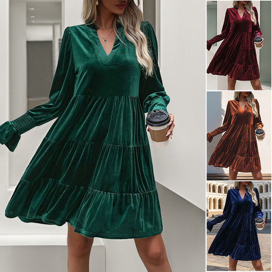 Damen Samt-Stufenkleid mit V-Ausschnitt, geraffter Passe und ballonärmeln Shop Nory