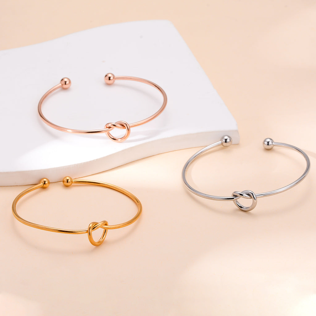 Damen offenes Armband mit Herzdesign Shop Nory