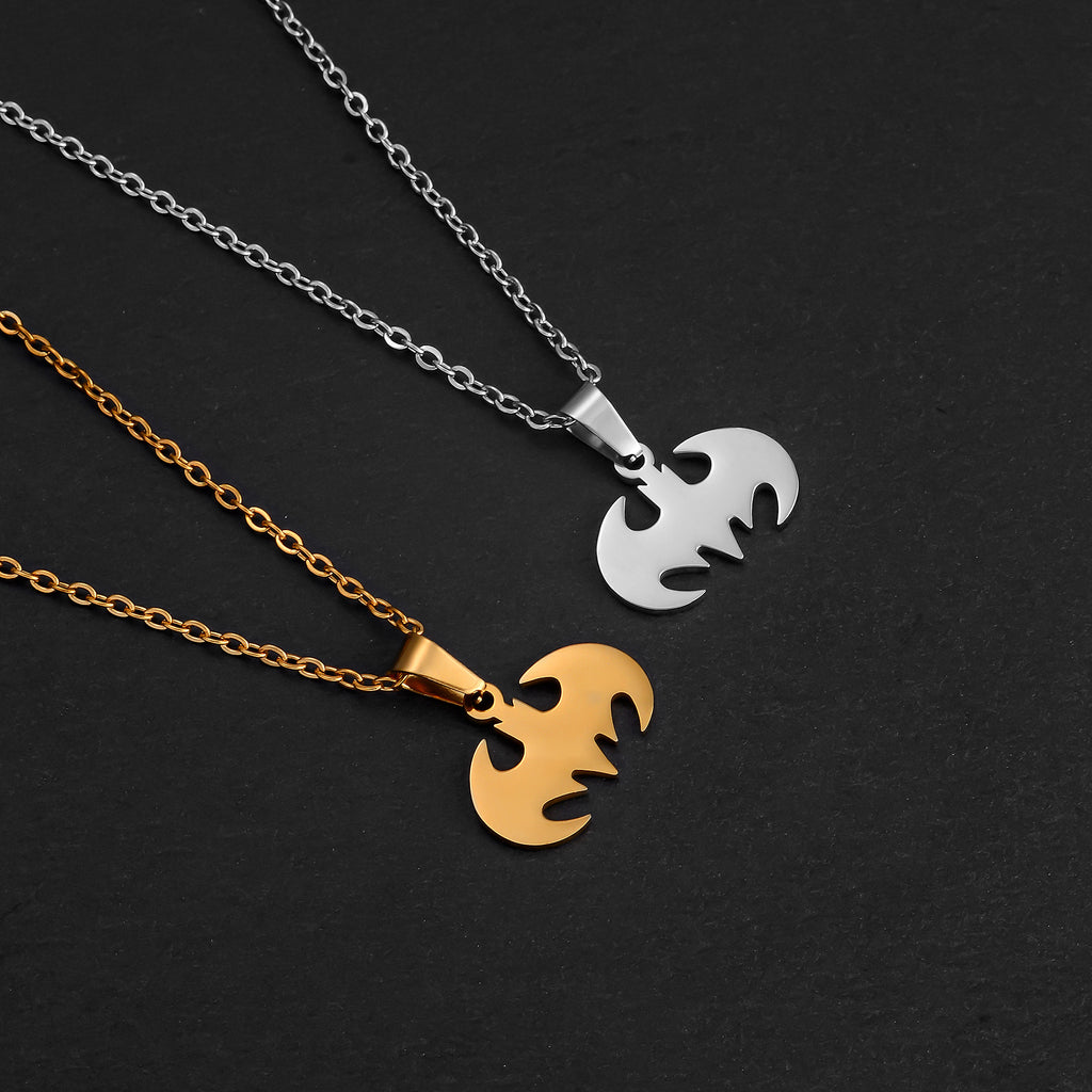 Damen Halskette mit stilvollem Batman-Anhänger aus hochwertigem Edelstahl Shop Nory