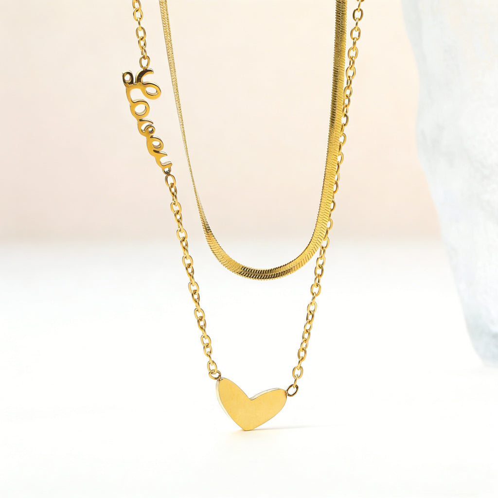 Damen Halskette mit goldplattiertem Herz-Anhänger und personalisiertem Namenszug Shop Nory