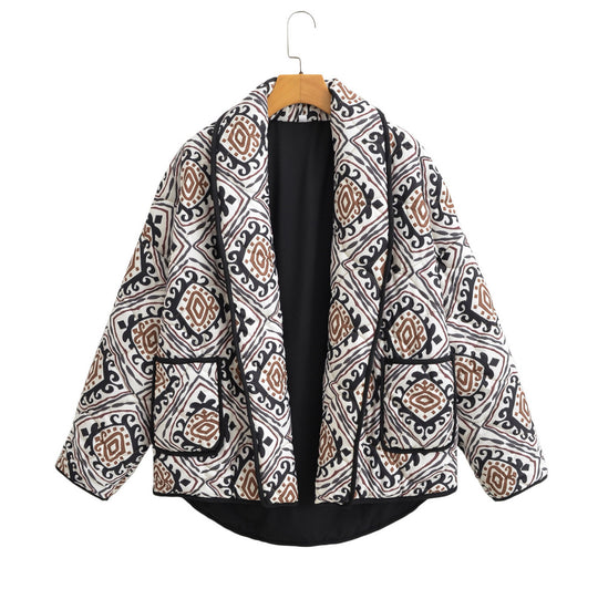 Damen Gesteppte Kimono-Jacke mit Ethno-Print, Kontrastpaspel und aufgesetzten Taschen Shop Nory