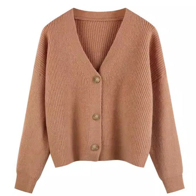 Damen Strickjacke mit V-Ausschnitt und hochwertigen Knopfdetails