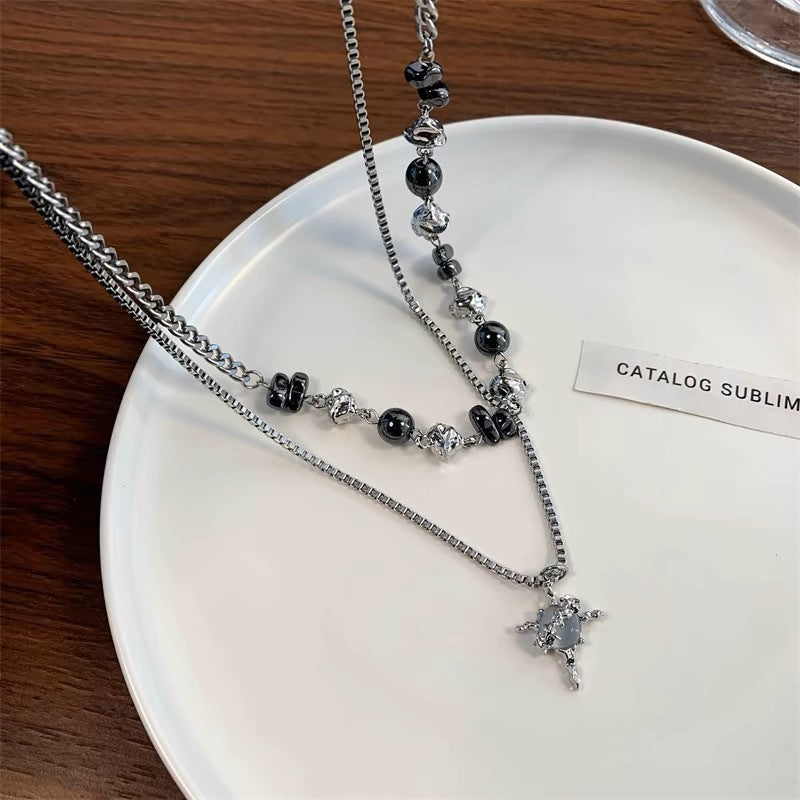 Damen mehrlagige Halskette mit kunstvollen Anhängern und exquisiten Details Shop Nory