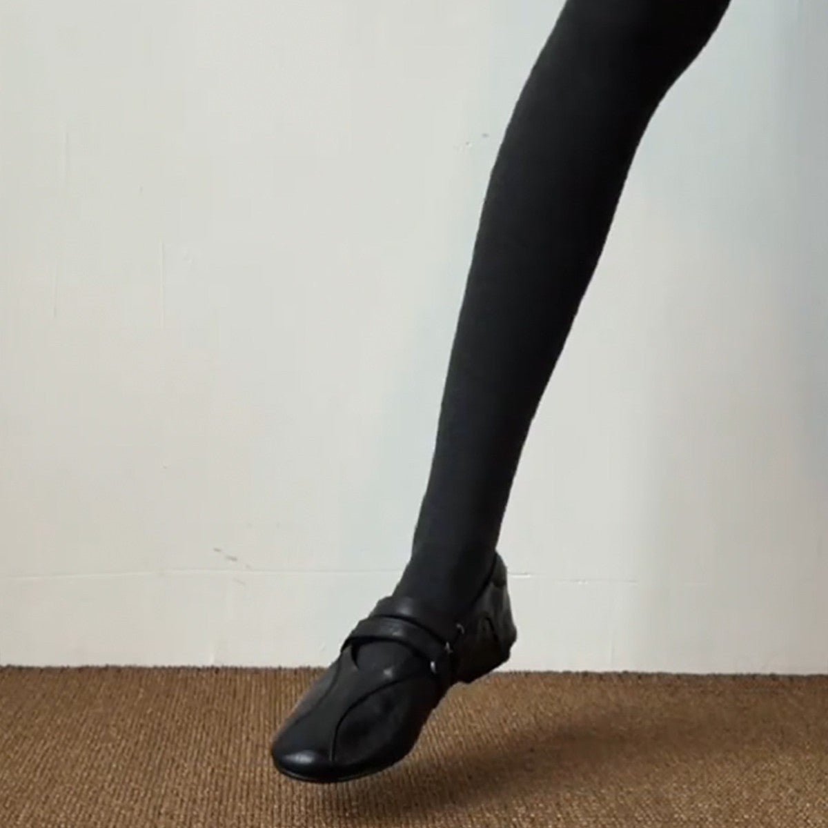 Damen elegante Mokassins mit modischen Riemchen