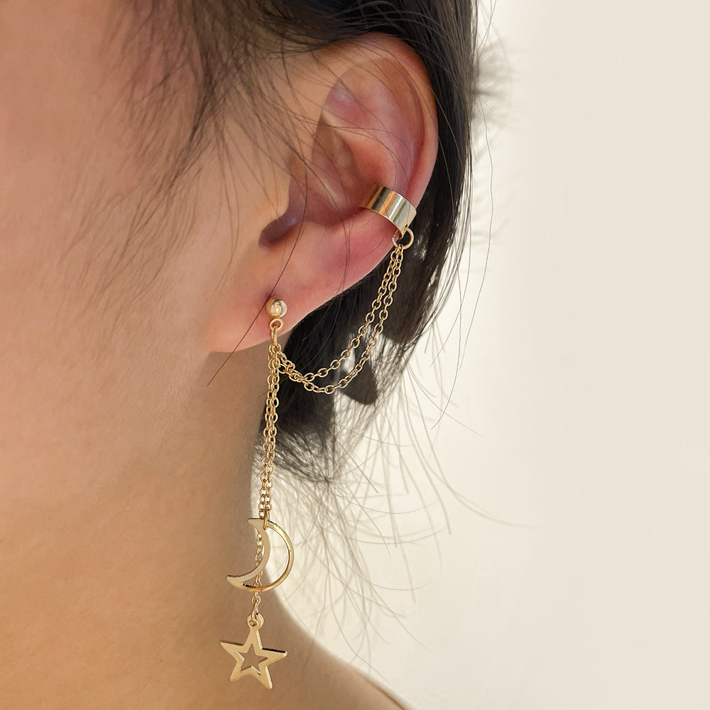 Damen Ohrcuff mit Kette und mondförmigen Anhängern Shop Nory