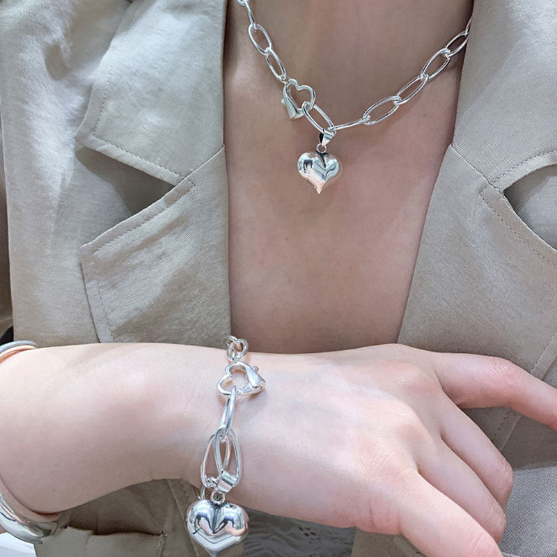 Damen Halskette mit Herzen und modernes Glieder-Design Shop Nory