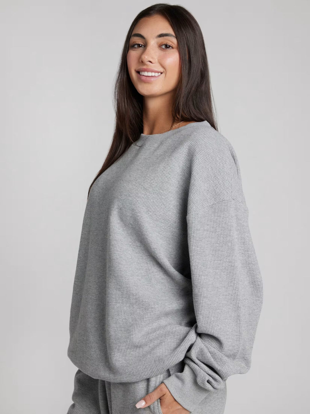 Damen geräumiges Waffelstrick-Loungewear-Set mit Rundhalsausschnitt und Tunnelzughose Shop Nory