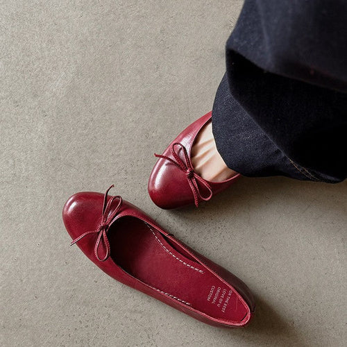 Damen Ballerinas aus hochwertigem Leder mit zierlichem Schleifenakzent
