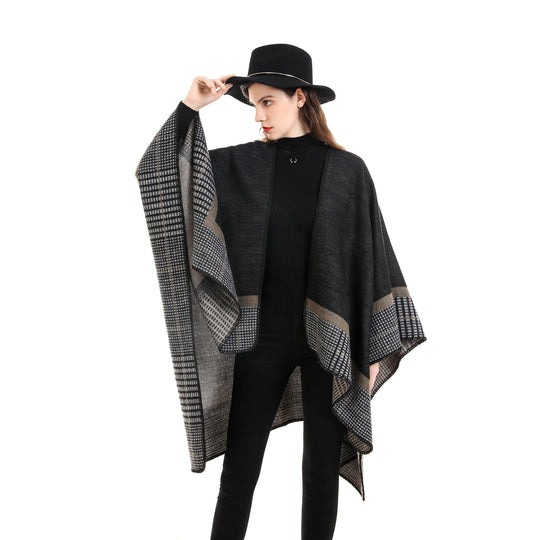 Damen Wollmix-Poncho im asymmetrischen Zipfelschnitt mit eingewebter Karobordüre Shop Nory