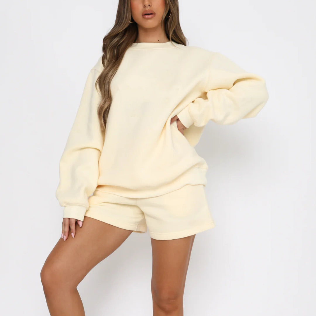 Damen Oversize-Lounge-Set mit French-Terry Sweatshirt, Rundhals und lockeren Sweatshorts Shop Nory